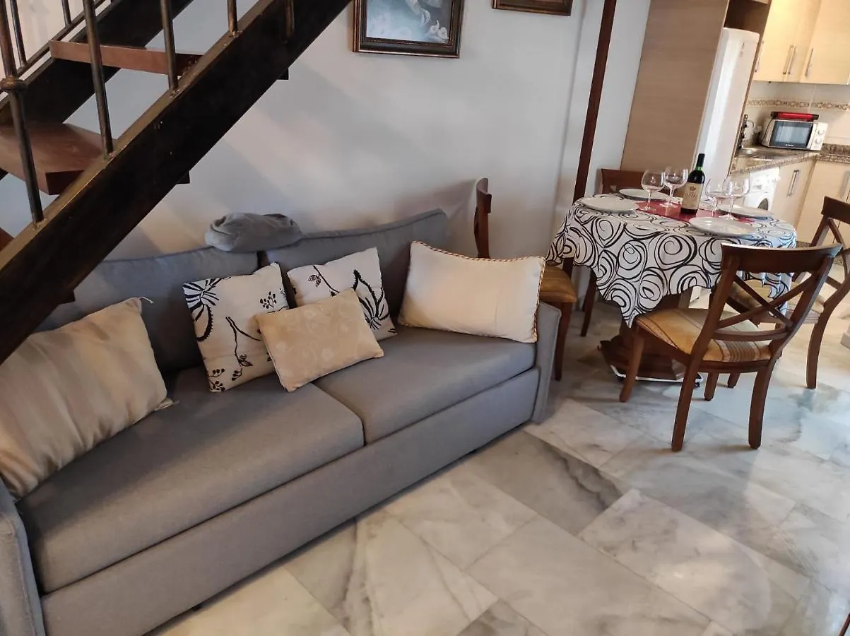 ÁTICO PRIMERA LINEA Marina Beach Fuengirola Apartamento