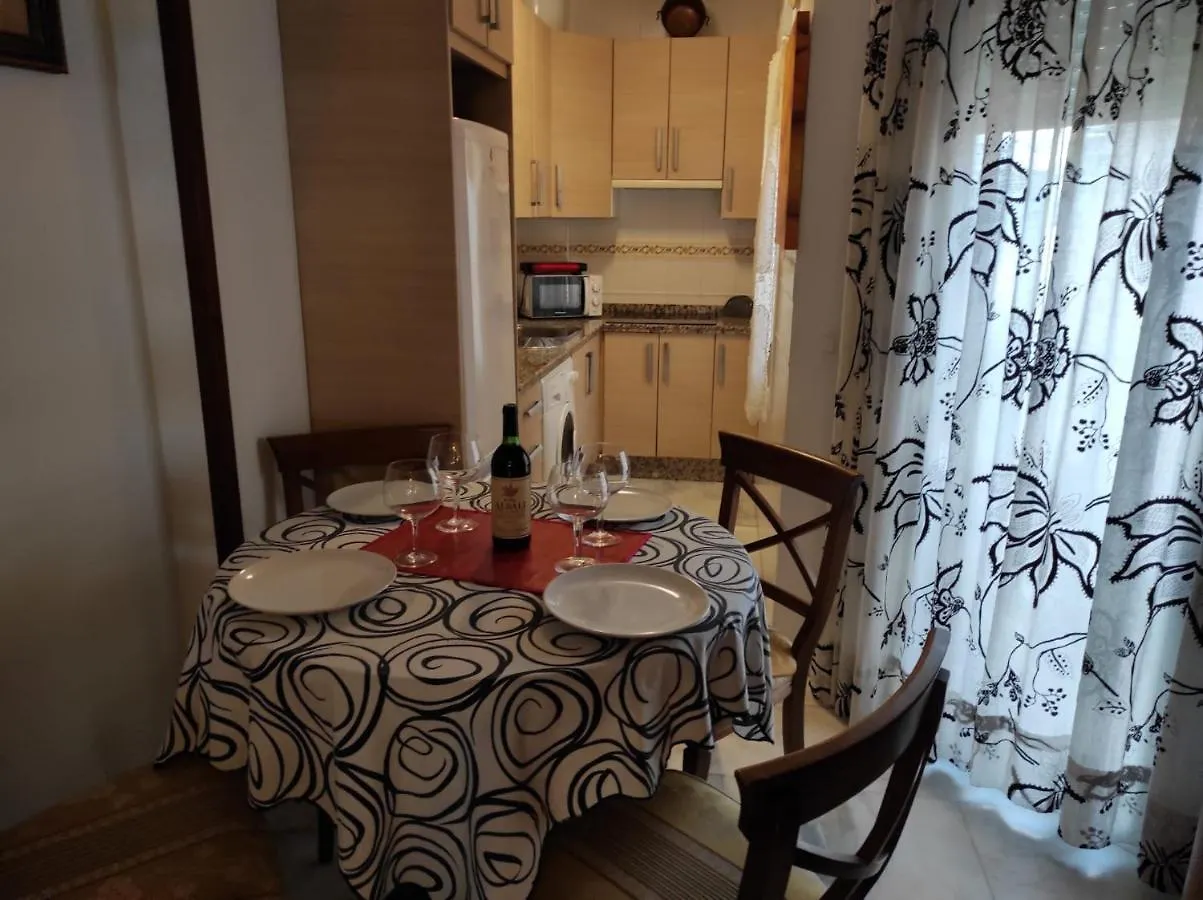Apartamento ÁTICO PRIMERA LINEA Marina Beach Fuengirola España