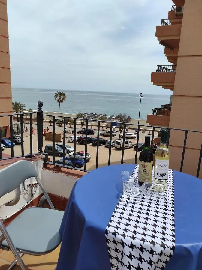 ÁTICO PRIMERA LINEA Marina Beach Fuengirola